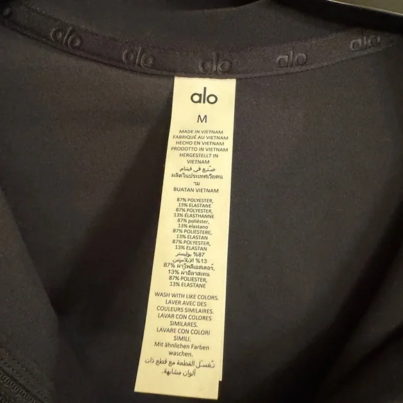 ALO Alosoft 1/2 Zip Rapid Pullover - Picture 5 of 5